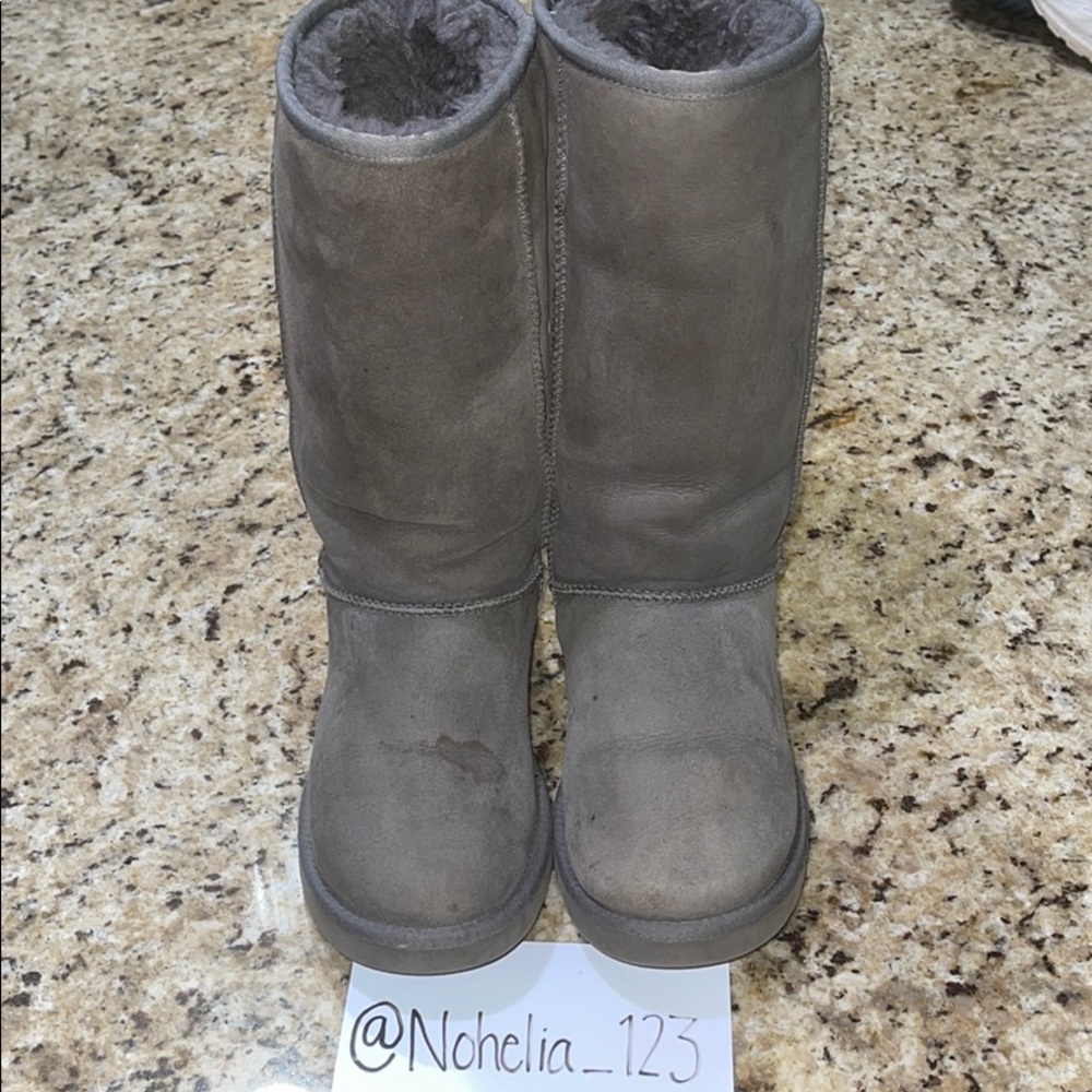 UGG Classic Tall